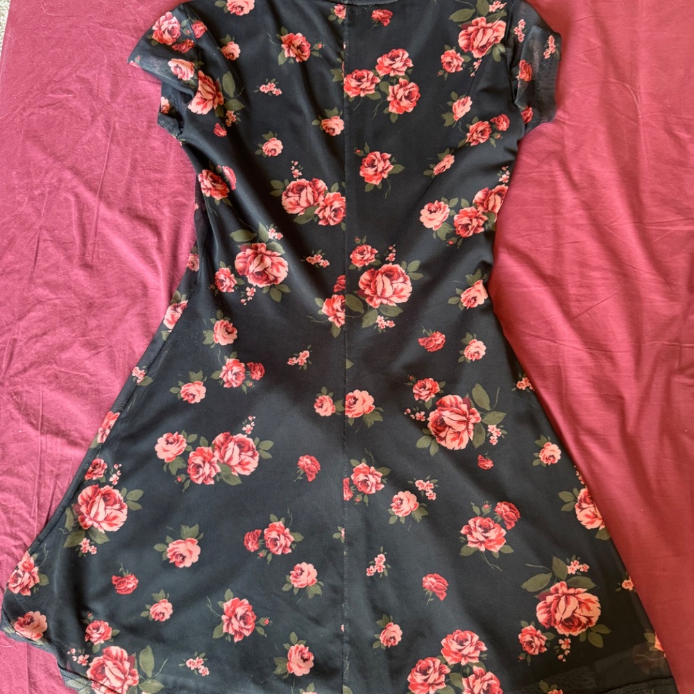 Black And Red Rose Dress Stradivarius S View 2
